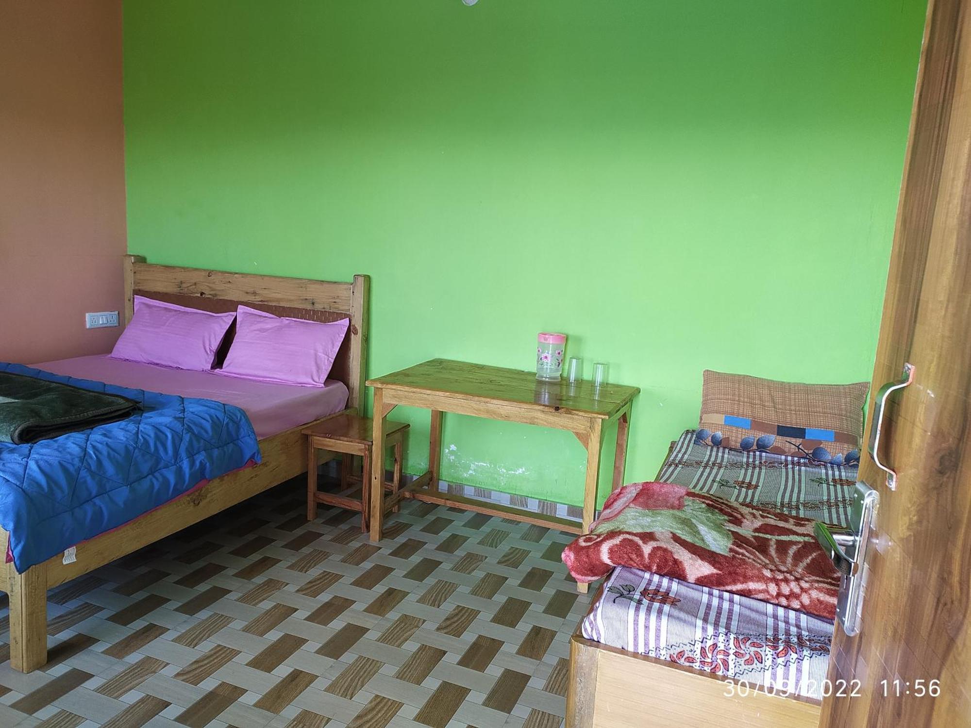 Mangalmurti Himalyan Homestay Hawalbagh Стая снимка